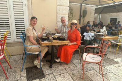 Private Split Tour & Local Bites & Seafood Extravaganza & Pickup - Green Market: where you taste the city’s rhythm