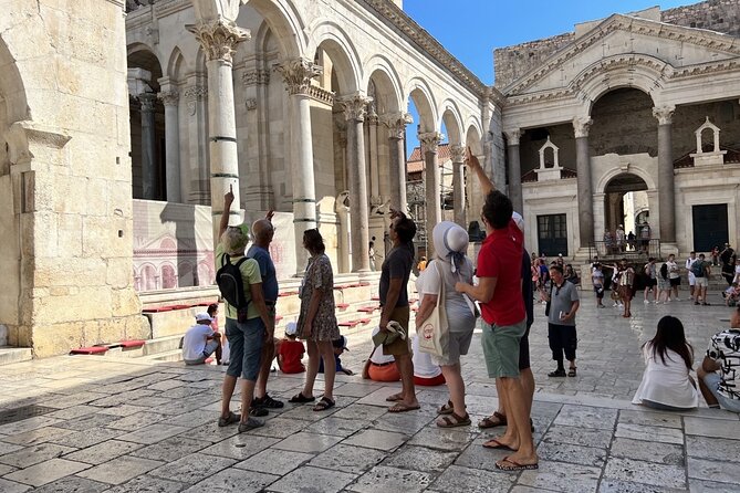 Private Split: Visit Diocletian Palace & Taste Food at the Market - Peristil, Vestibule, and the Golden Gates: What You’ll Actually See