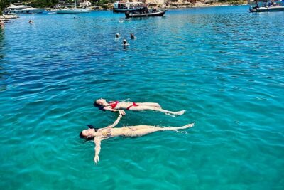 Private Tour from Split: Blue Lagoon & 3 Islands + Wine Included - The speedboat portion: fast, fun, and surprisingly practical