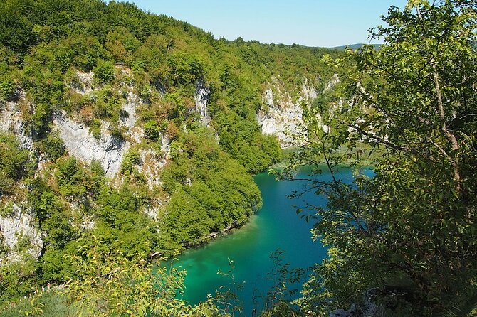 Private Tour to Plitvice Lakes National Park from Split - Timing, weather, and what to wear for Plitvice in real life