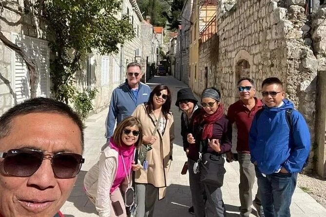 Private Transfer from Split to Dubrovnik via Ston City Walls - Mali Ston and lunch breaks: a simple add-on with big payoff
