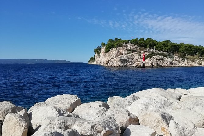 Private transfer: Split to Dubrovnik with side-trip to Makarska - Air-Conditioned Ride, Bottled Water, and Real Comfort