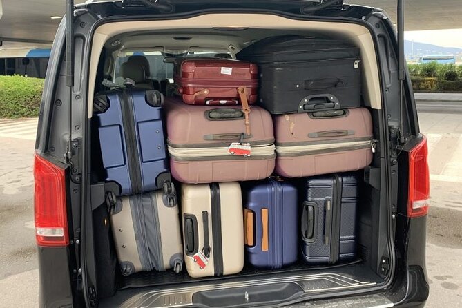 Private Transport from/to Croatia Hotel, Ports and Split Airport - English-Speaking Drivers and the Comfort Factor