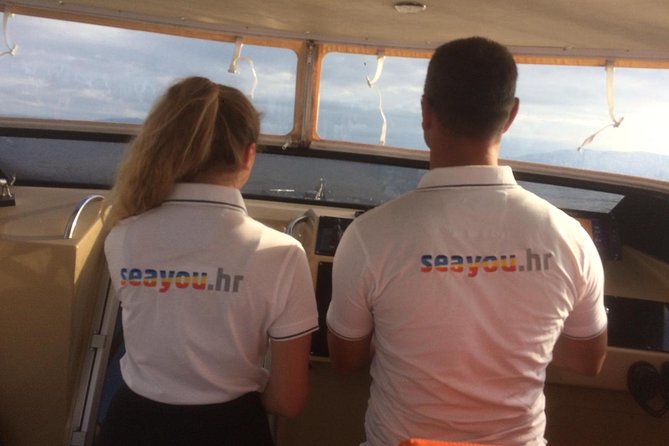 Private Water taxi from Split to Brac island - What the 40-minute speedboat ride feels like