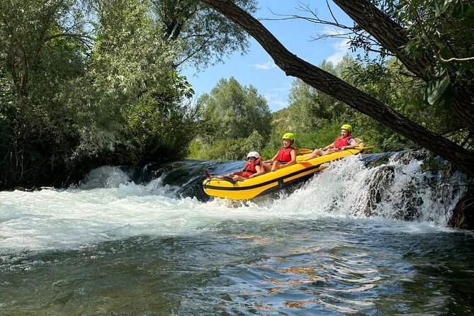 Rafting on Cetina River Standard Route - Safety on the Cetina: Helmets, Vests, and Real-World Rescue Training