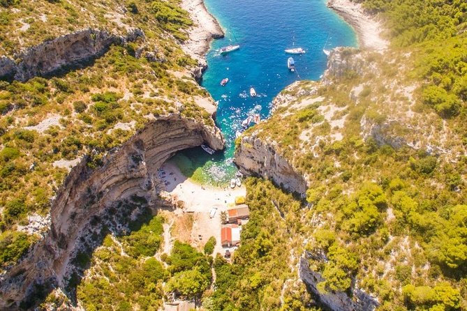 Rent a Speed Boat from Split – Discover Hidden Beaches & Islands - Skipper-led planning: choosing Brac, Drvenik, Solta, Vis, and Pakleni Islands