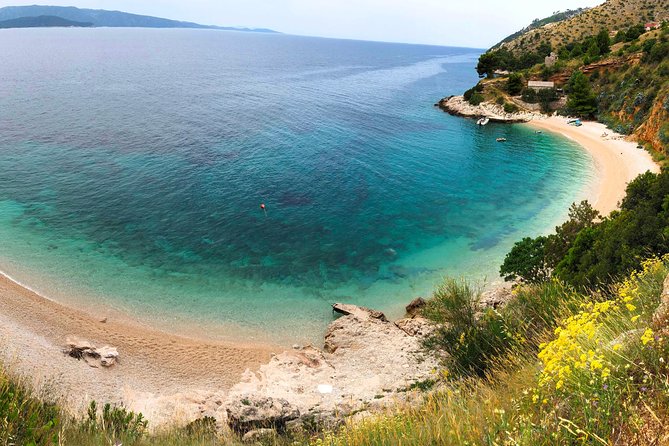 Secrets of Brac and Solta - Off the Beaten Track Croatia - Milna coffee break on Brac: quick legs, good harbor energy