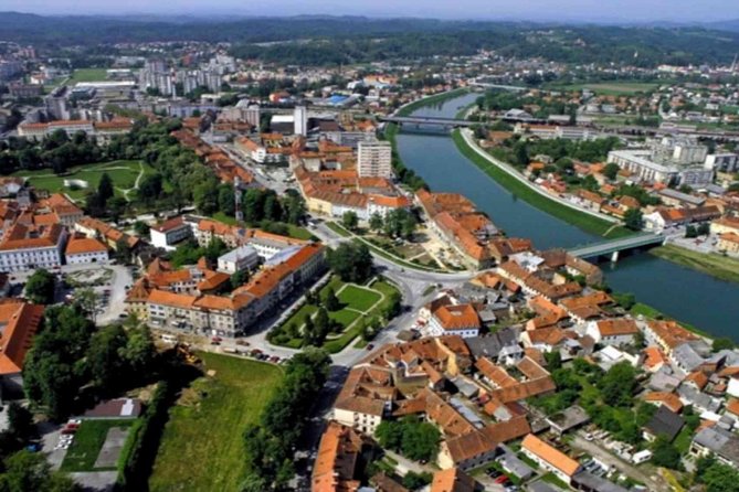 Sinj: Panoramic Flight over Peruca Lake and Dinara mountain - Sinj Takeoff: Alka Hill and City Views in One Go