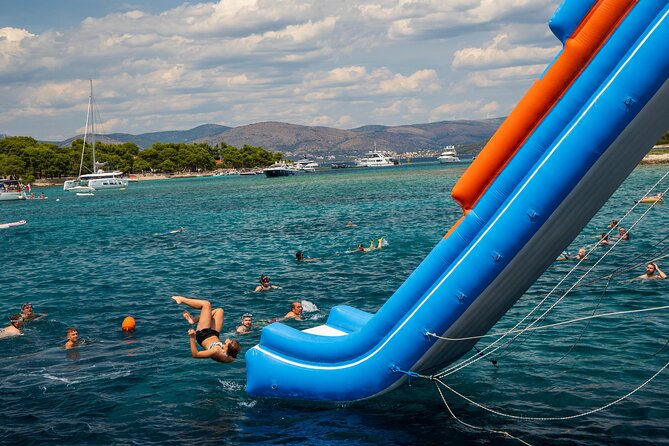 Slatine - Island Hopping Excursion (Trogir/Blue Lagoon/Shipwreck) - Seating, crowding, and heat: how to have a better day on a busy boat