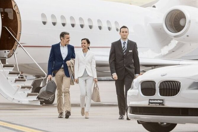 Split (airport) - Hvar (town) sea transfer - Arriving in Hvar town: drop-off where you’ll actually want to be