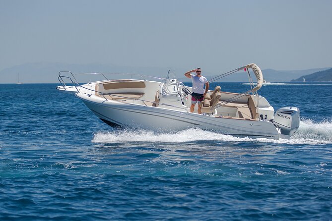 Split (airport) - Hvar (town) sea transfer - Split Airport pickup to the pier: the short drive that saves hours