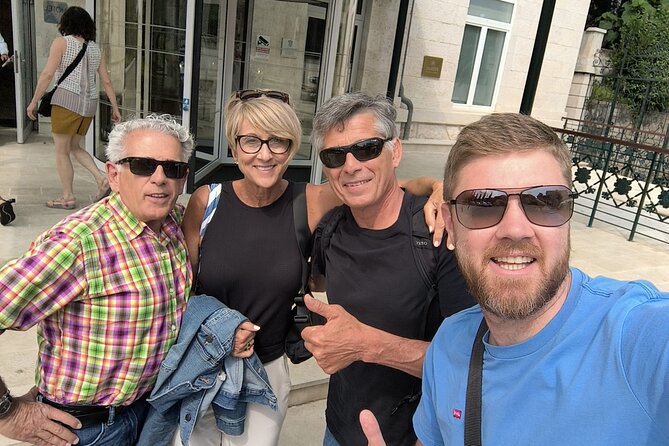 Split airport to Split Private transfer to 8 pax (Door to Door any location) - Pickup at Split Airport: What to Expect at the Doorstep