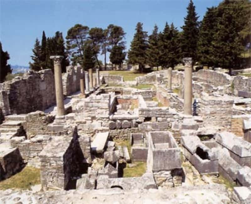 Split and Salona Cultural Heritage Day Tour from Trogir - Golden Gate to the city clock: small stops that add up