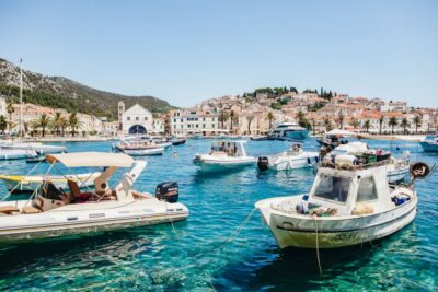 Split: Blue Cave, Vis & Hvar Full-Day Trip by Speedboat - Biševo’s Blue Cave: what you’re really paying for