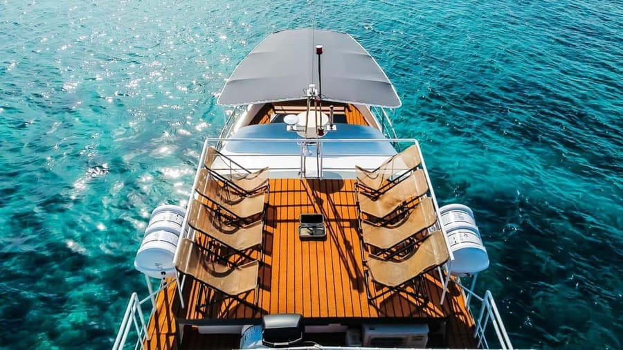 Split: Blue Lagoon and 3 Island Cruise with Food and Drinks - Onboard Food and Drinks: Breakfast Donuts to Burger Lunch
