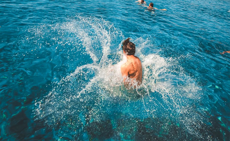 Split: Blue Lagoon and 3 Islands Speedboat Tour - Getting started at Booker Travel (and how the day stays smooth)