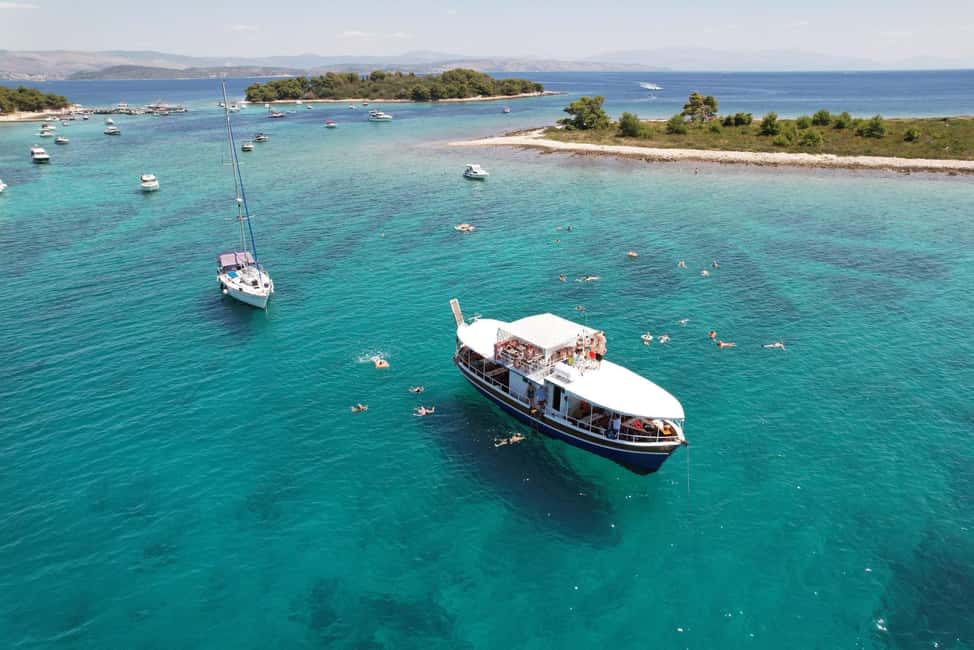 Split: Blue Lagoon and Šolta Boat Tour with Lunch and Drinks - From Split or Stobreč: how the day actually runs