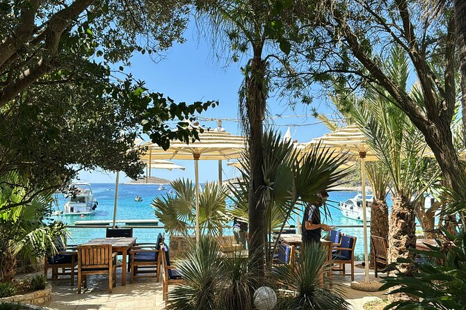 Split: Blue Lagoon, Hvar, Brač, 6 Islands Boat Tour - Small Group - Stop 2: Hvar Town (1.5 Hours) Plus Fortica View Time