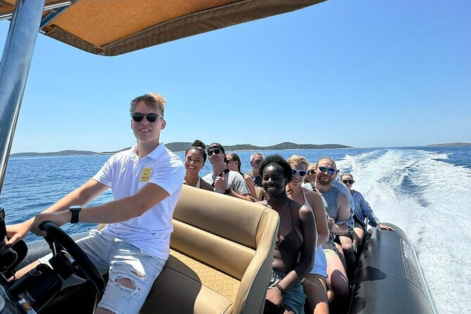 Split: Blue Lagoon, Hvar, Brač, 6 Islands Boat Tour - Small Group - Stop 4: Maslinica on Šolta (About 45 to 60 Minutes of Quiet)