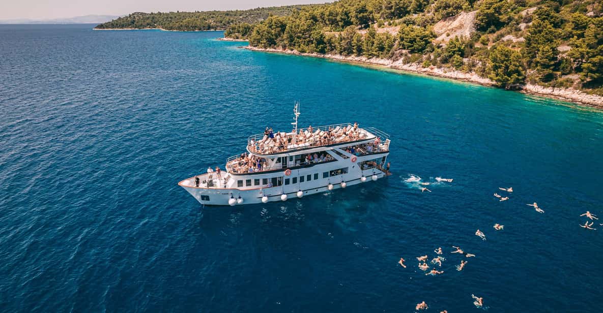 Split: Blue Lagoon, Shipwreck and Šolta with Food and Drinks - Who Should Book This Cruise (And Who Might Not Love It)