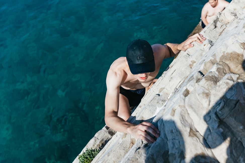 Split: Cliff Jumping & Deep Water Solo Tour - Meeting at Kasjuni: Gear Checks, Shoe Sizing, and the Start of the Session