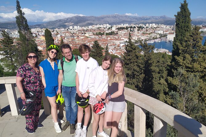 Split E-bike tour - Meeting Point at Antofagaste 16 and Timing: Small Things That Matter