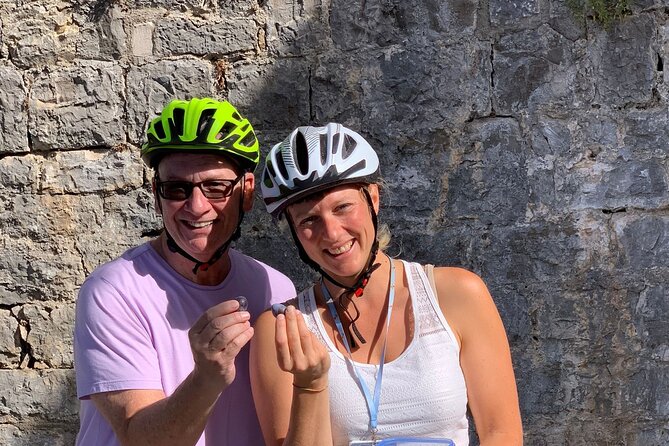 Split E-bike tour - Riva Harbor and Diocletian’s Southern Walls: Quick History with a Sea Breeze