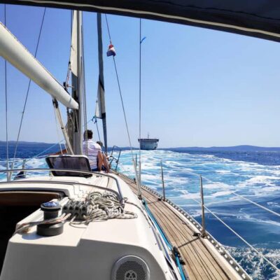 Split: Half Day Sailing Tour with Swim Stop, Snacks and Wine - Meeting point: finding the boat next to INA