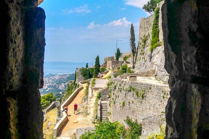 Split Old Town History Walking Tour - What to watch for: time in the palace and pacing