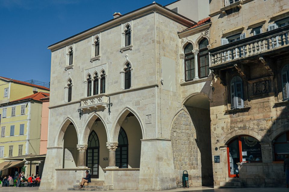 Split: Palace & Old Town Private Walking Tour-Entrance incl. - Saint Domnius (Split Cathedral): a mausoleum turned worship center