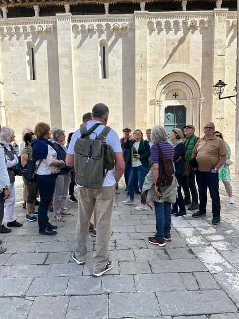 Split; Private Morning Walking Tour in Split - Riva promenade: let the city breathe (without the noise war)