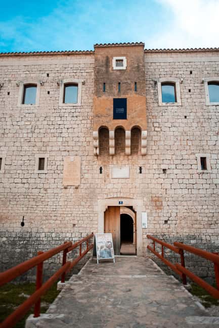 Split: Private tour to Salona, Vitturi castle and Trogir - Practical Packing and Rules That Save You Hassle