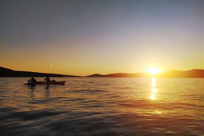 Split Sunset Sea Kayaking Tour - Snorkel and swim breaks: what you should expect in the cove