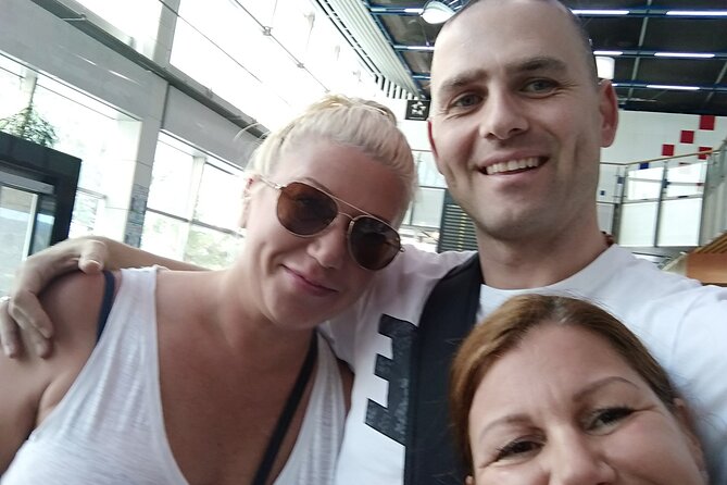 Split to Split Airport Private transfer 1-8 pax (Door to Door transfer) - The car ride: what the 30-minute transfer really means
