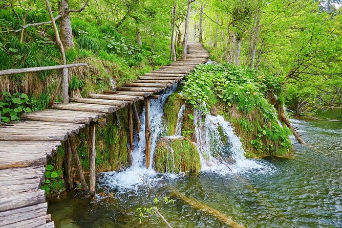 Split to Zagreb Group Transfer with Plitvice Lakes guided tour - Price and value: what you’re paying for beyond the bus