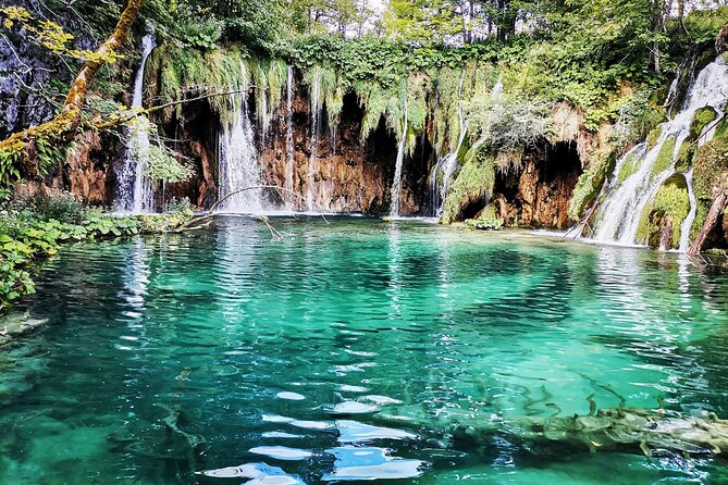 Split to Zagreb or airport Zagreb via Plitvice lakes for singles or couples - Practical tips to make Plitvice time work