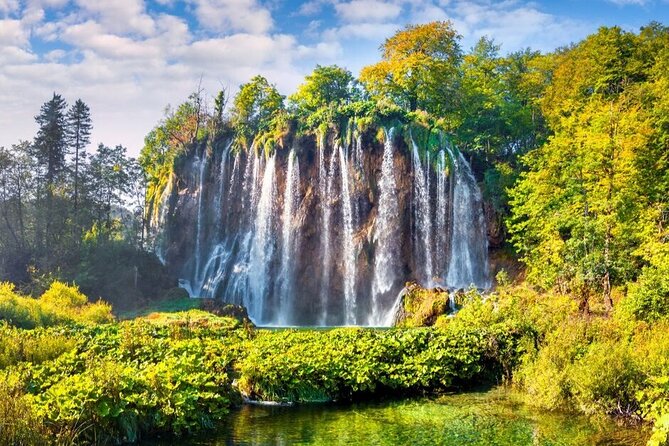 Split to Zagreb via Plitvice Lakes (3 hours stop is included) - Who this private transfer suits best