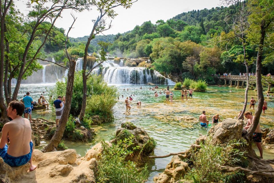 Split/Trogir: Krka National Park Day Trip with Wine Tasting - Skradin time: swim, stroll, and how to use the free minutes