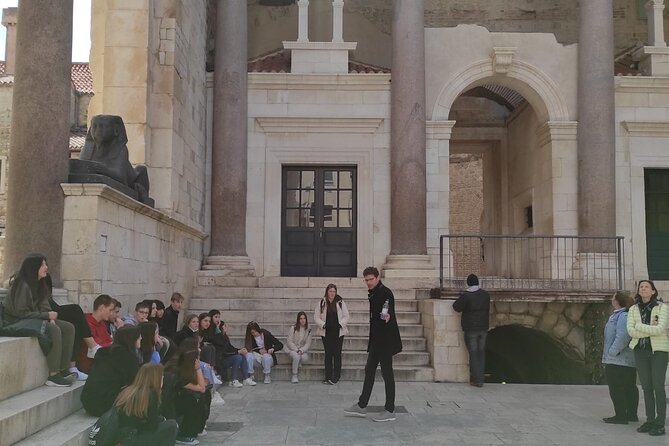 Split Walking Tour with Professor of History - The Peristyle: The palace’s central square and the emperor’s stage
