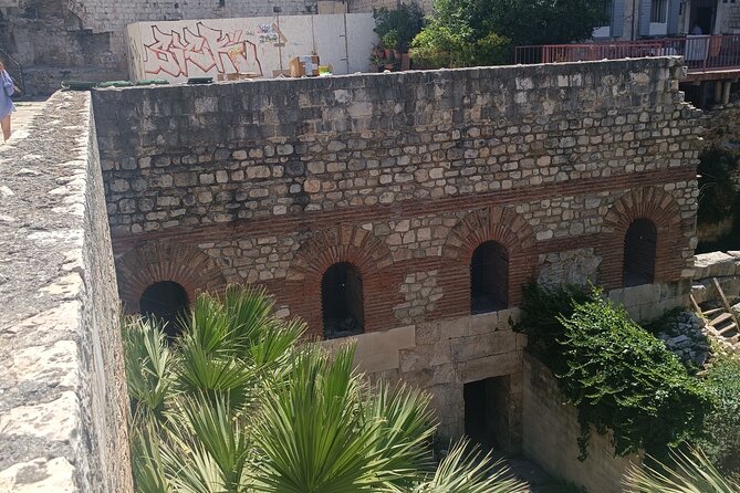 Split Walking Tour with Professor of History - Golden Gate, Gregory of Nin, and Marmontova Ulica: Small details with big cultural pull