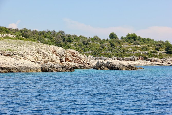 Three Islands Private Speedboat Tour With Blue Lagoon Stop - Crew quality and how names you’ll hear translate into comfort