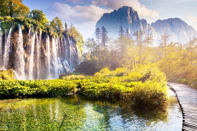 Transfer from Split to Zagreb with Entry Ticket to Plitvice Lakes - Plitvice Lakes Guided Walk: Boats, Trains, And Timing
