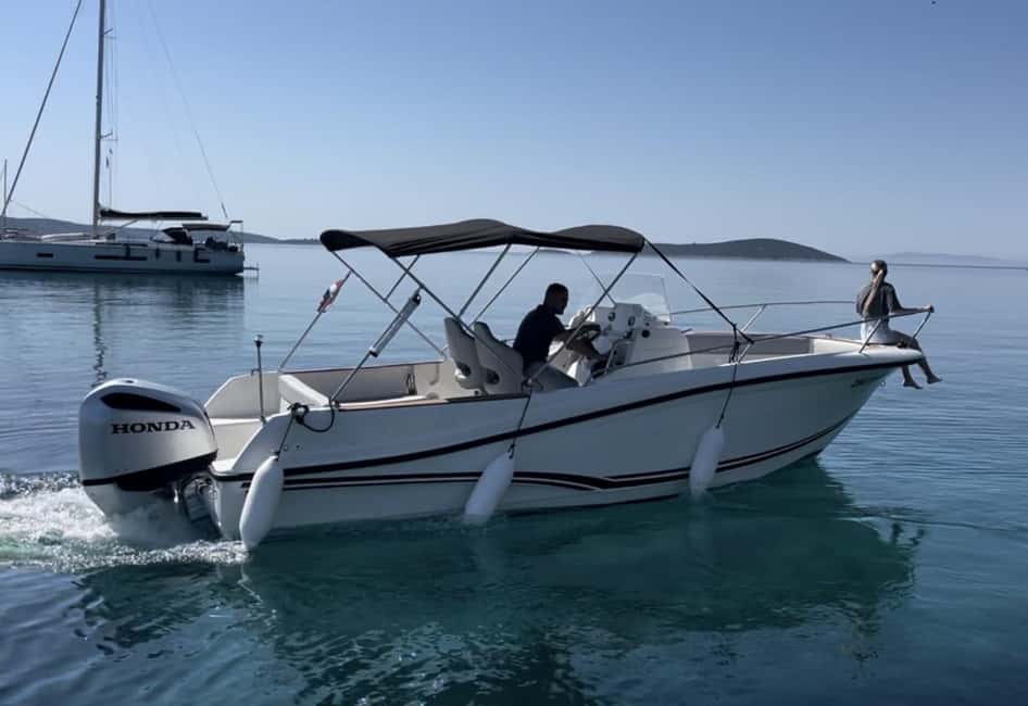 Trogir: Blue Lagoon and 3 Islands Speedboat Tour - Speedboat From Trogir: Why This 3-Islands Route Feels Worth It