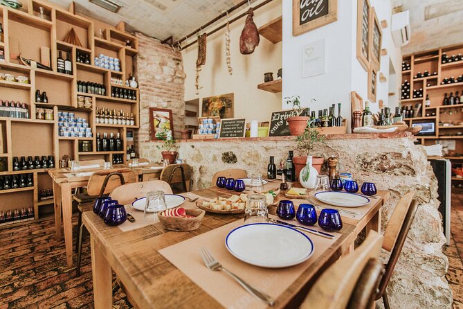 Wine Tasting in the Diocletian’s Palace - From Golden Gate to the tasting table: how the flow actually works