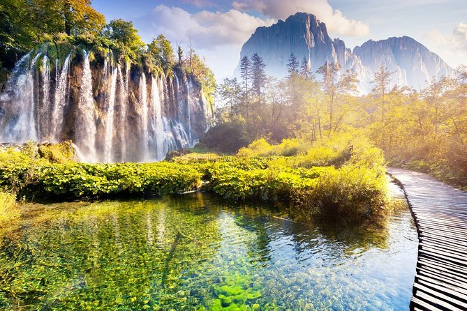 Zagreb to Split Group Transfer with Plitvice Lakes guided Tour - Group size reality check: when the tour works well and when it doesn’t